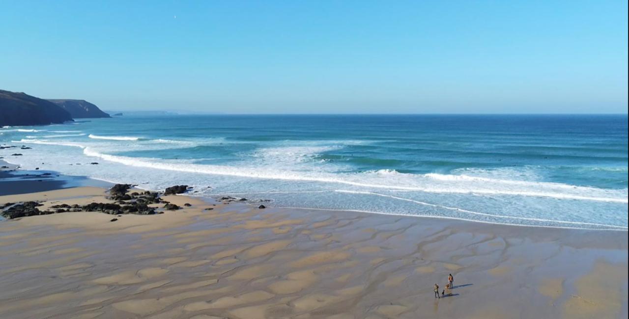 The Hyde- Secret Hide Away, Near The Beach. Holiday home